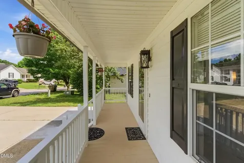 1265 Grovewood Drive Clayton NC 27520