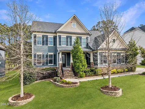 8512 Broderick Place Cary NC 27519