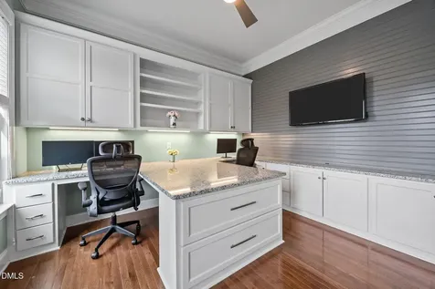 8512 Broderick Place Cary NC 27519