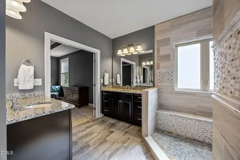 8512 Broderick Place Cary NC 27519