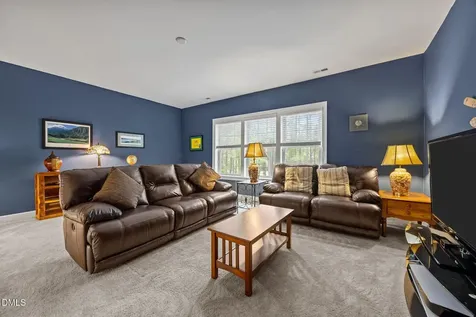 8512 Broderick Place Cary NC 27519