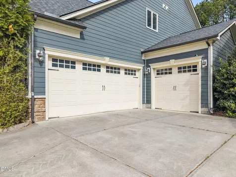 8512 Broderick Place Cary NC 27519