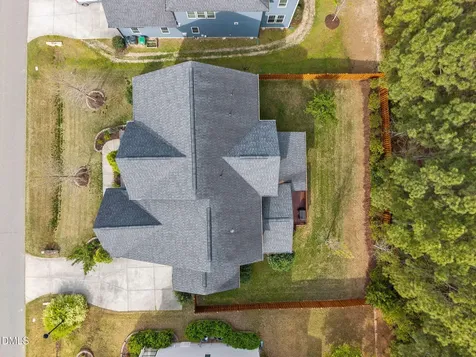 8512 Broderick Place Cary NC 27519