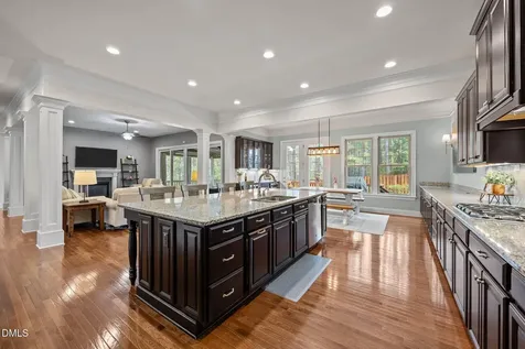 8512 Broderick Place Cary NC 27519