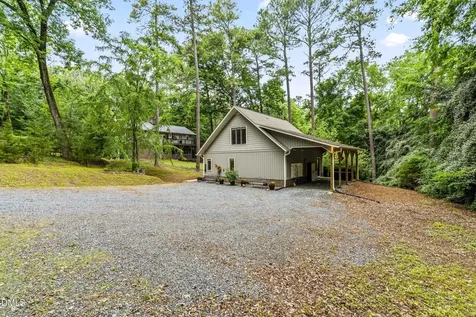 104 Tripp Road Pittsboro NC 27312