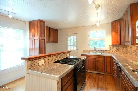 8709 Chapel Hill Road Cary NC 27513