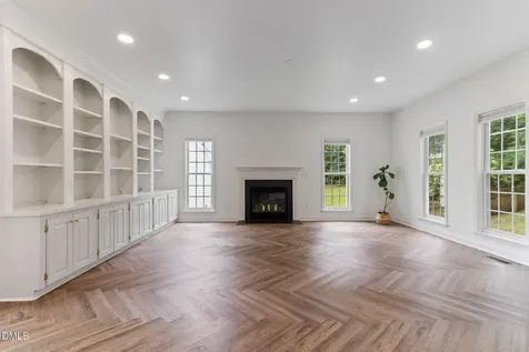 3544 Dewing Drive Raleigh NC 27616