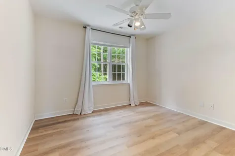3544 Dewing Drive Raleigh NC 27616