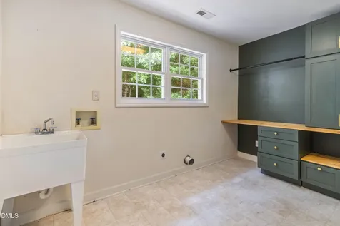 3544 Dewing Drive Raleigh NC 27616