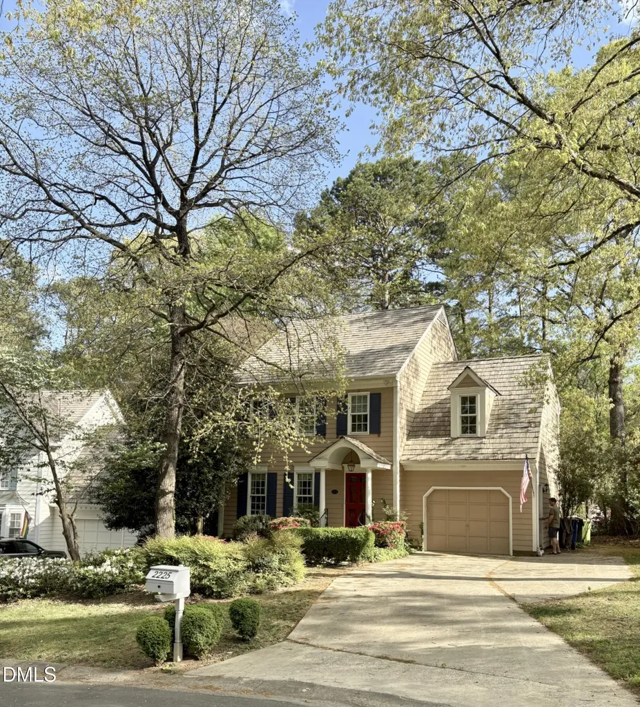 2225 Brisbayne Circle Raleigh NC 27615