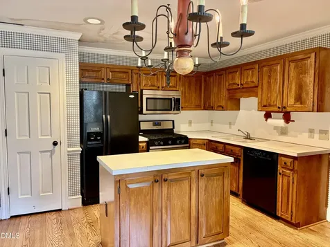 2225 Brisbayne Circle Raleigh NC 27615