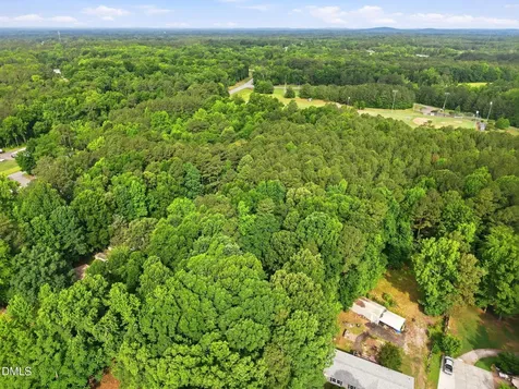 3593 Crosswinds Drive Stem NC 27581