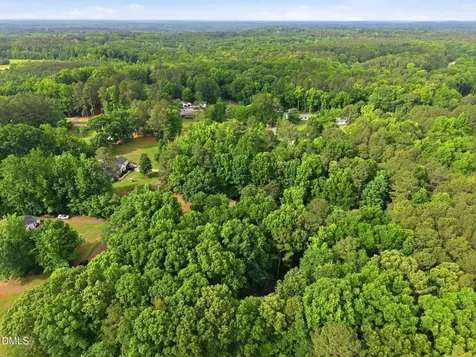 3593 Crosswinds Drive Stem NC 27581