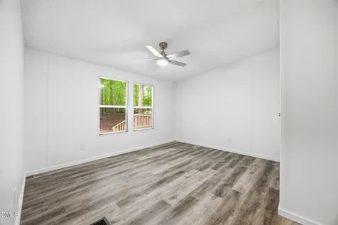 3593 Crosswinds Drive Stem NC 27581