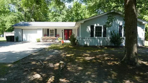 206 White Oak Road Goldsboro NC 27534