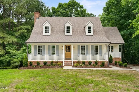 6 Aurora Court Durham NC 27713