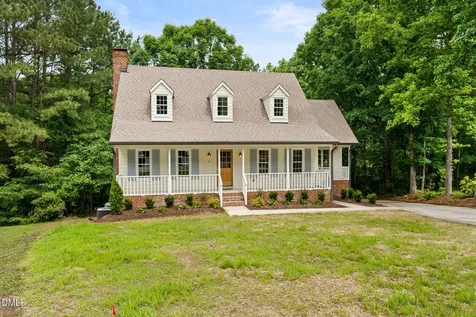 6 Aurora Court Durham NC 27713