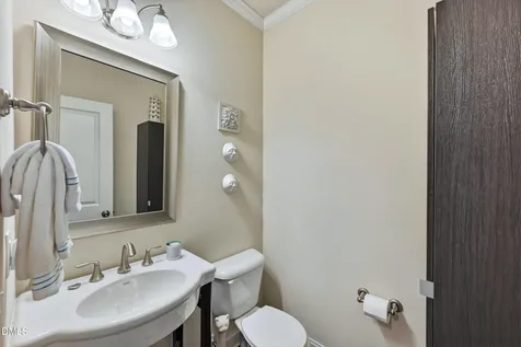1043 Spacious Skies Lane Durham NC 27703
