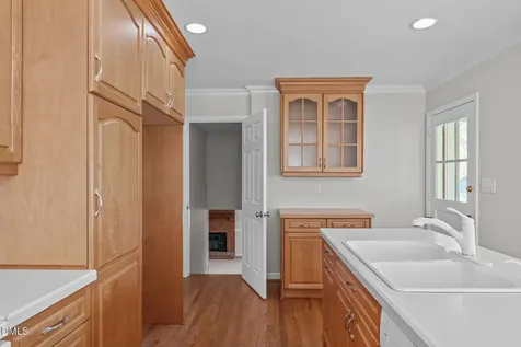 213 Dowell Drive Cary NC 27511