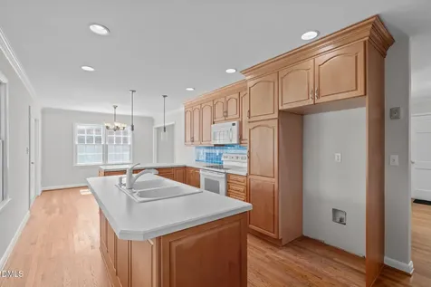 213 Dowell Drive Cary NC 27511