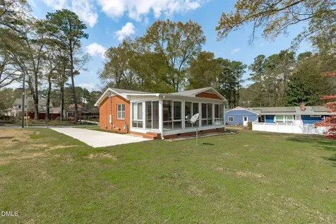213 Dowell Drive Cary NC 27511