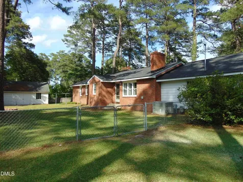 300 Oakdale Road Rocky Mount NC 27804
