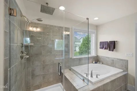 2008 Ernesto Lane Raleigh NC 27603