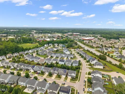 2008 Ernesto Lane Raleigh NC 27603