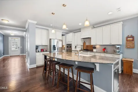 2008 Ernesto Lane Raleigh NC 27603