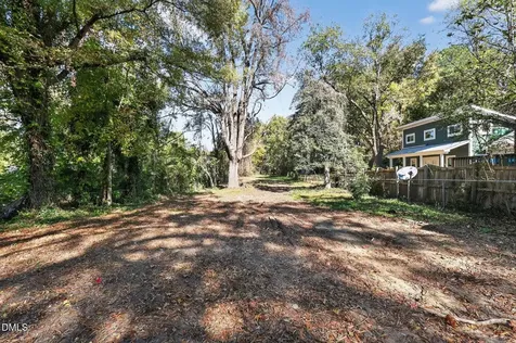 2711-A Ashe Street Durham NC 27703