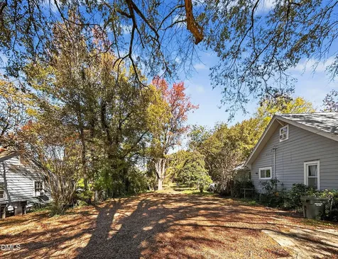 2711-A Ashe Street Durham NC 27703
