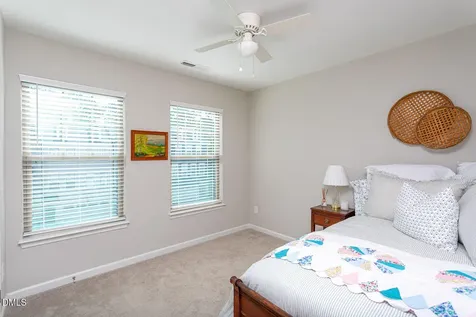 822 Richmont Grove Lane Apex NC 27523