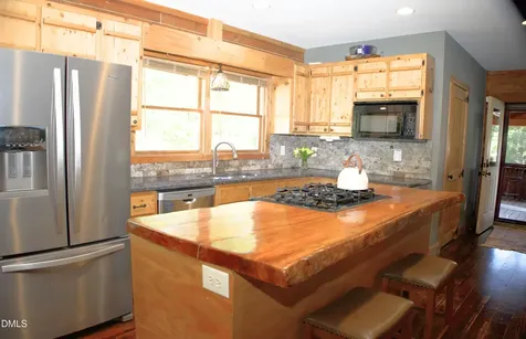 1656 Nc 42 Highway Moncure NC 27559