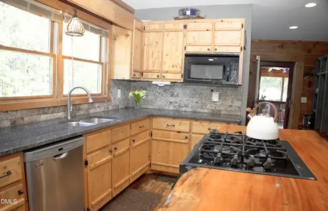 1656 Nc 42 Highway Moncure NC 27559