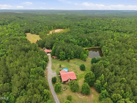 1656 Nc 42 Highway Moncure NC 27559