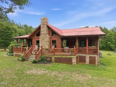 1656 Nc 42 Highway Moncure NC 27559