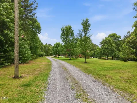 1656 Nc 42 Highway Moncure NC 27559