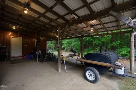 1656 Nc 42 Highway Moncure NC 27559