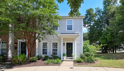 11 Suncrest Court Durham NC 27703