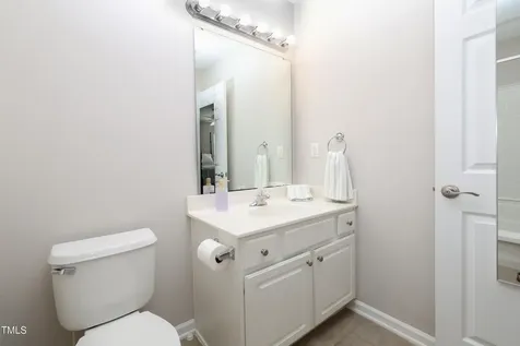 11 Suncrest Court Durham NC 27703