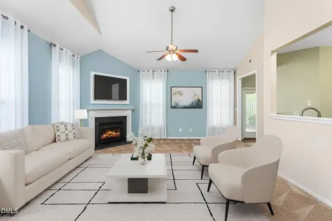 622 Oakfield Trail Mebane NC 27302