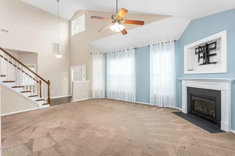 622 Oakfield Trail Mebane NC 27302