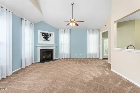 622 Oakfield Trail Mebane NC 27302