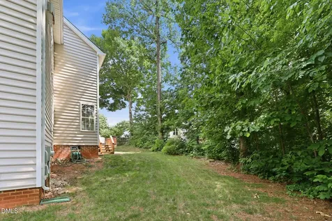 9105 Willow Valley Court Raleigh NC 27617