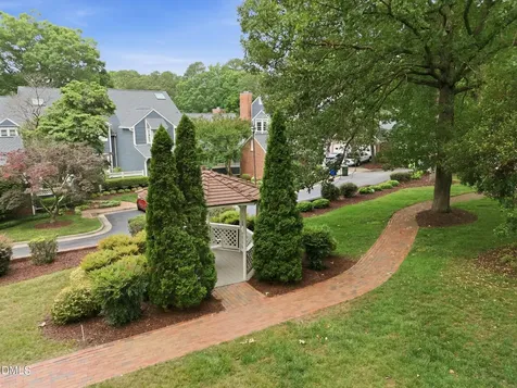 7523 Wellesley Park S Raleigh NC 27615