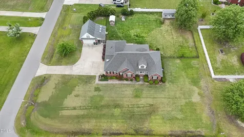 202 Halston Drive Pikeville NC 27863