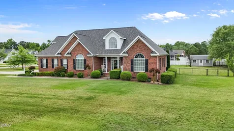 202 Halston Drive Pikeville NC 27863