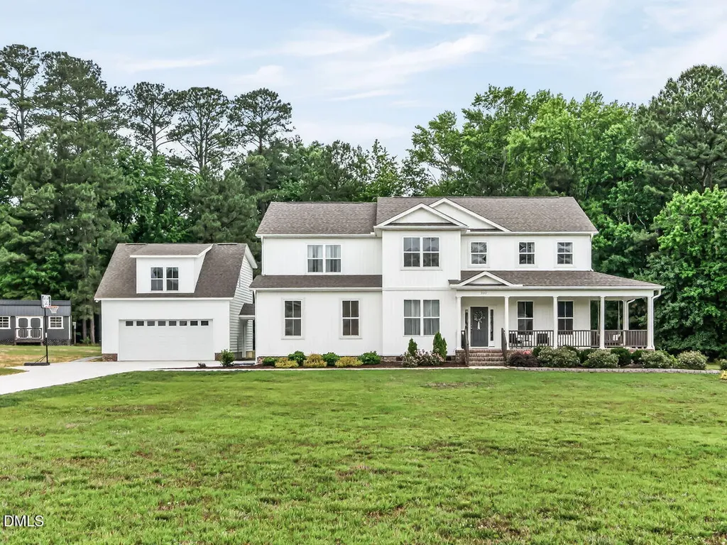 1111 Hunters Grande Trail Wendell NC 27591
