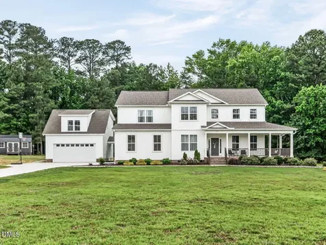 1111 Hunters Grande Trail Wendell NC 27591