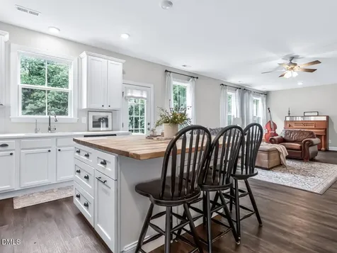 1111 Hunters Grande Trail Wendell NC 27591